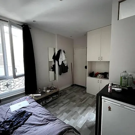 Apartment Charmant Studio *